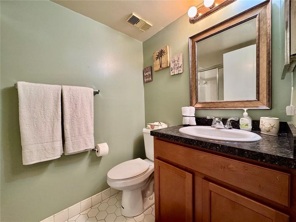 出租: $1,800 (2 贝兹, 2 浴室, 1070 平方英尺)