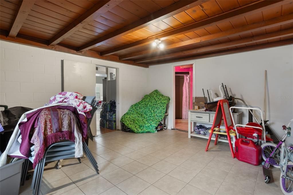 На продажу: $152,000 (3 спален, 2 ванн, 1477 Квадратных фут)