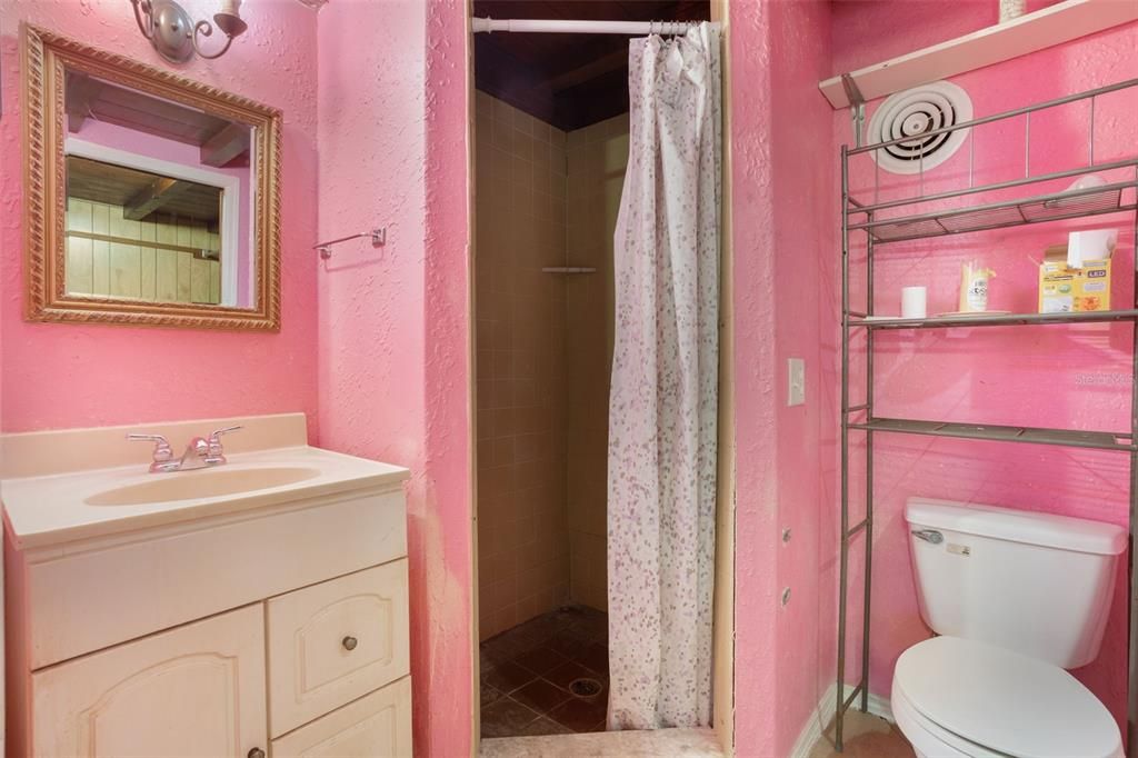 На продажу: $152,000 (3 спален, 2 ванн, 1477 Квадратных фут)