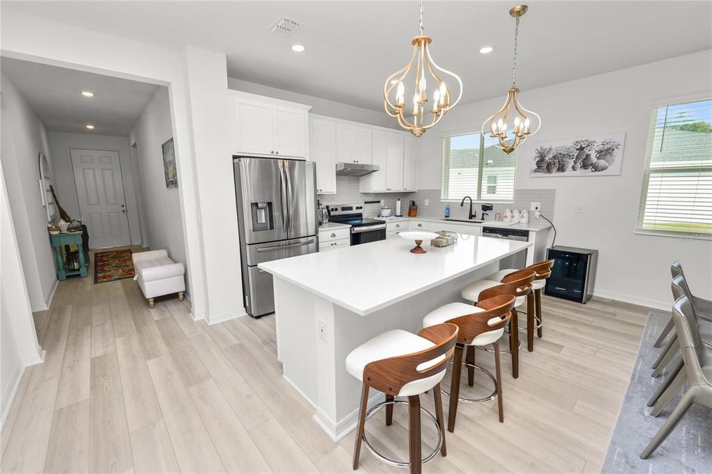 For Rent: $2,700 (3 beds, 2 baths, 2148 Square Feet)