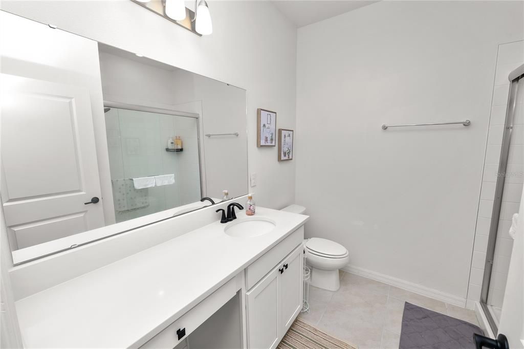 For Rent: $2,700 (3 beds, 2 baths, 2148 Square Feet)