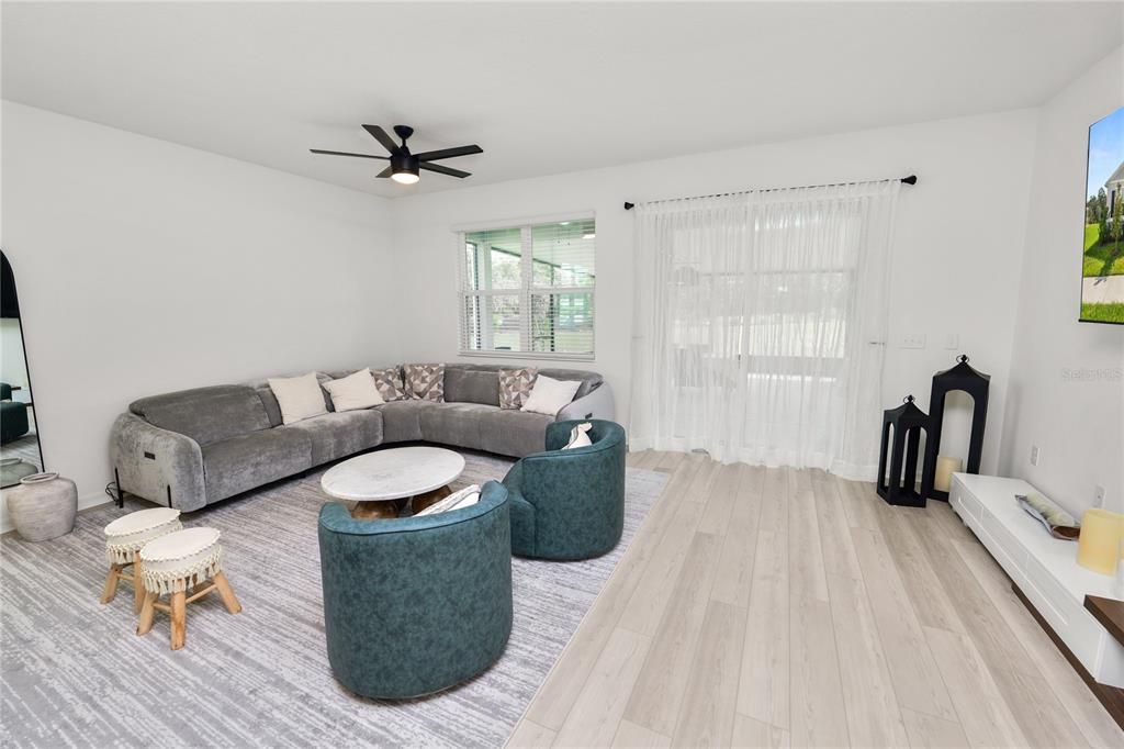 For Rent: $2,700 (3 beds, 2 baths, 2148 Square Feet)