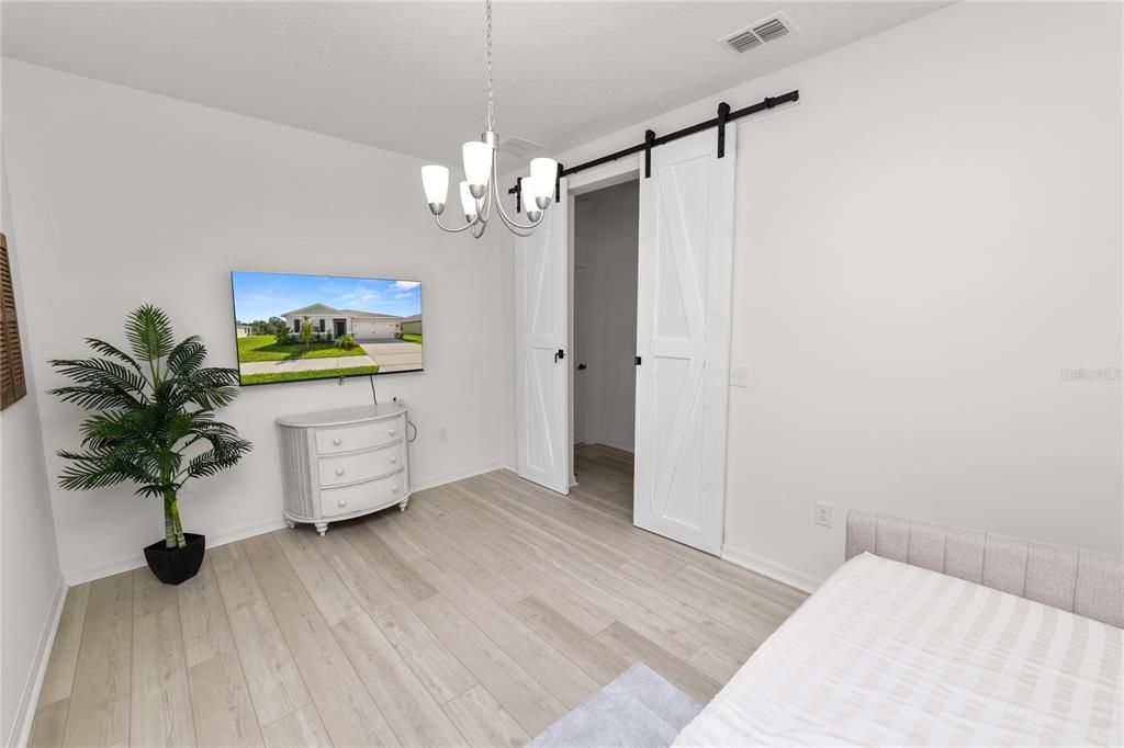 For Rent: $2,700 (3 beds, 2 baths, 2148 Square Feet)