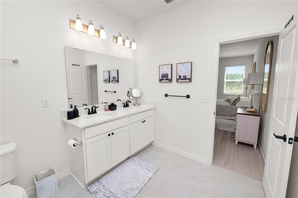 For Rent: $2,700 (3 beds, 2 baths, 2148 Square Feet)