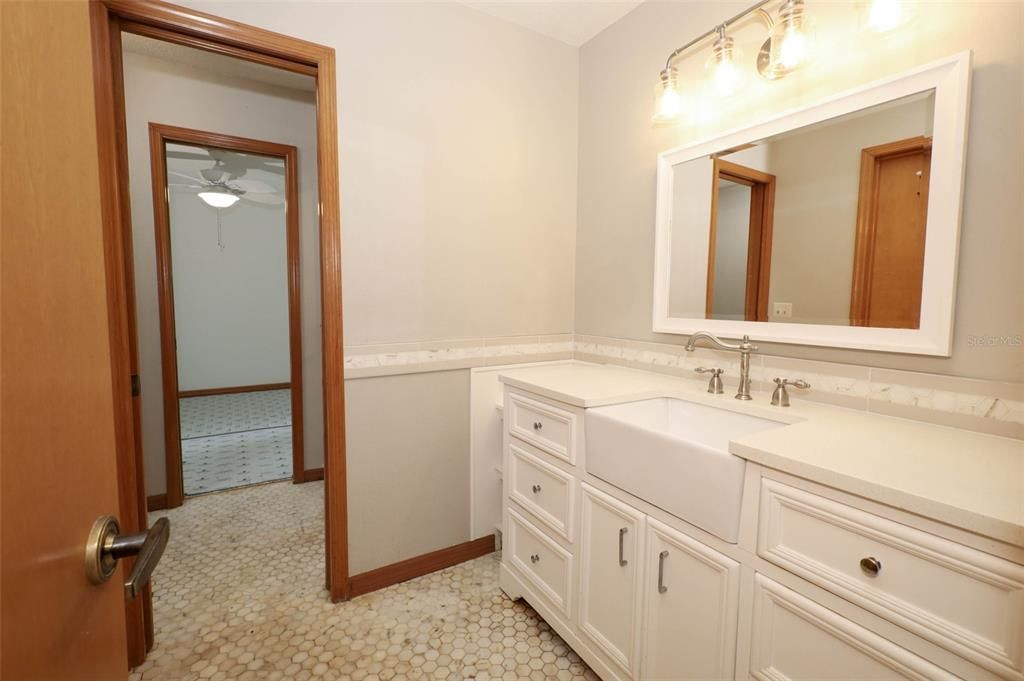 Active With Contract: $420,000 (4 beds, 2 baths, 2040 Square Feet)