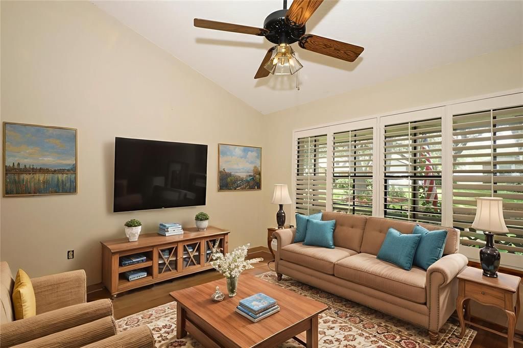 Active With Contract: $420,000 (4 beds, 2 baths, 2040 Square Feet)