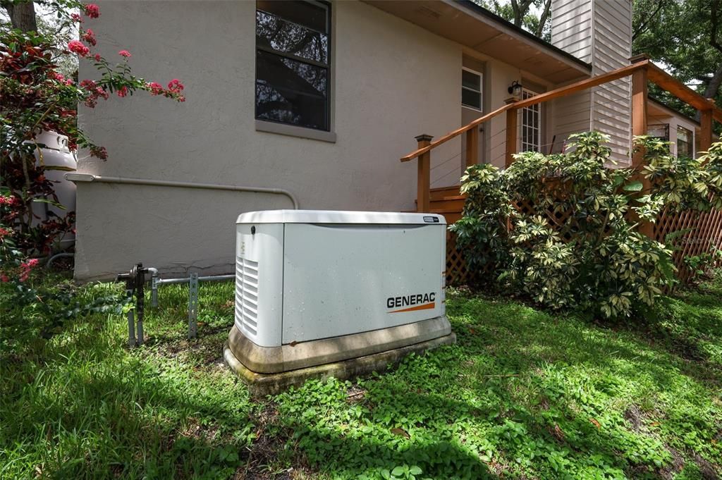 Active With Contract: $420,000 (4 beds, 2 baths, 2040 Square Feet)