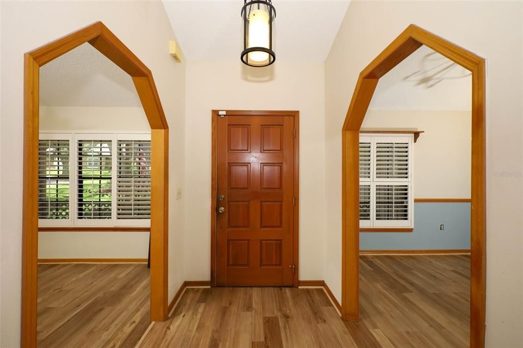 Active With Contract: $420,000 (4 beds, 2 baths, 2040 Square Feet)