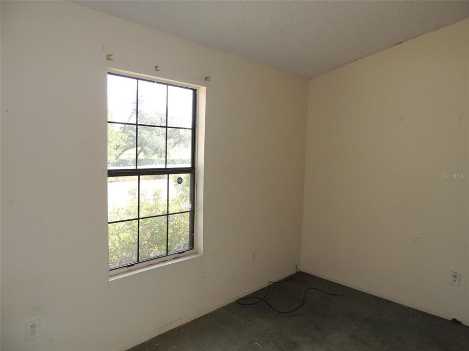 Activo con contrato: $310,000 (5 camas, 3 baños, 2850 Pies cuadrados)