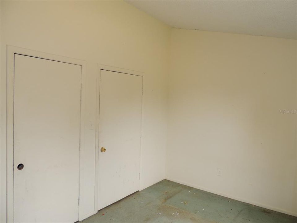 Activo con contrato: $310,000 (5 camas, 3 baños, 2850 Pies cuadrados)