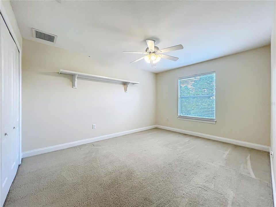 Activo con contrato: $635,000 (6 camas, 4 baños, 3338 Pies cuadrados)