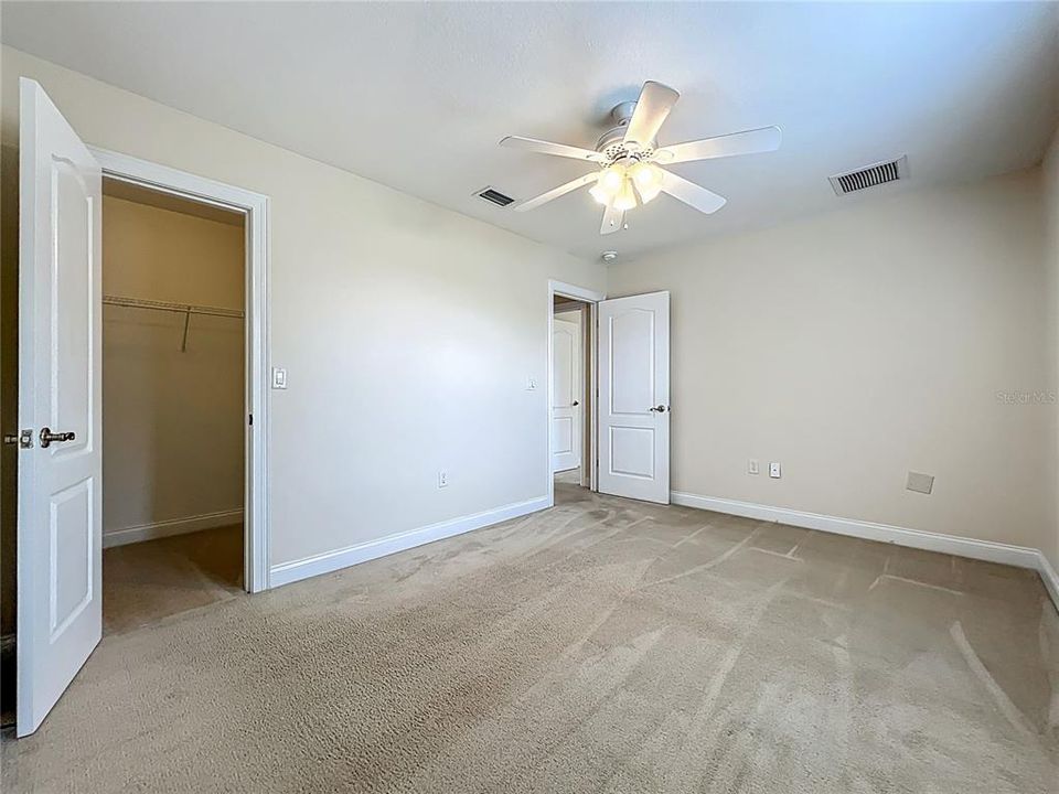 Activo con contrato: $635,000 (6 camas, 4 baños, 3338 Pies cuadrados)