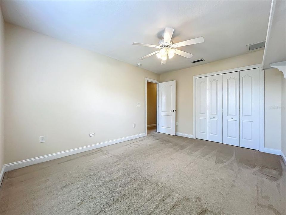 Activo con contrato: $635,000 (6 camas, 4 baños, 3338 Pies cuadrados)