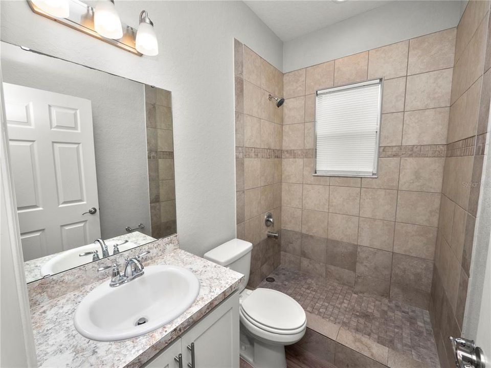 For Sale: $445,000 (4 beds, 3 baths, 2305 Square Feet)