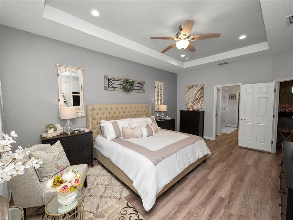 For Sale: $445,000 (4 beds, 3 baths, 2305 Square Feet)