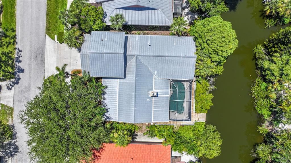 For Sale: $747,000 (3 beds, 3 baths, 2641 Square Feet)