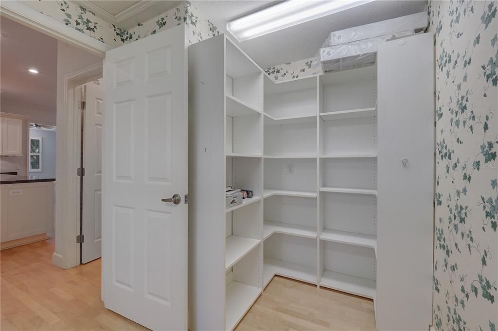 For Sale: $747,000 (3 beds, 3 baths, 2641 Square Feet)