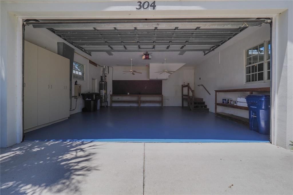 For Sale: $747,000 (3 beds, 3 baths, 2641 Square Feet)