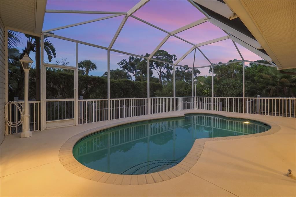 For Sale: $747,000 (3 beds, 3 baths, 2641 Square Feet)