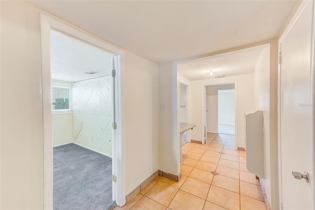 Под контрактом: $299,000 (3 спален, 1 ванн, 1568 Квадратных фут)