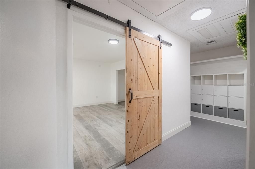 Active With Contract: $342,000 (4 beds, 2 baths, 1866 Square Feet)