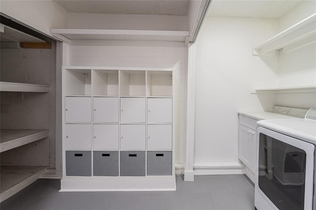 Active With Contract: $342,000 (4 beds, 2 baths, 1866 Square Feet)