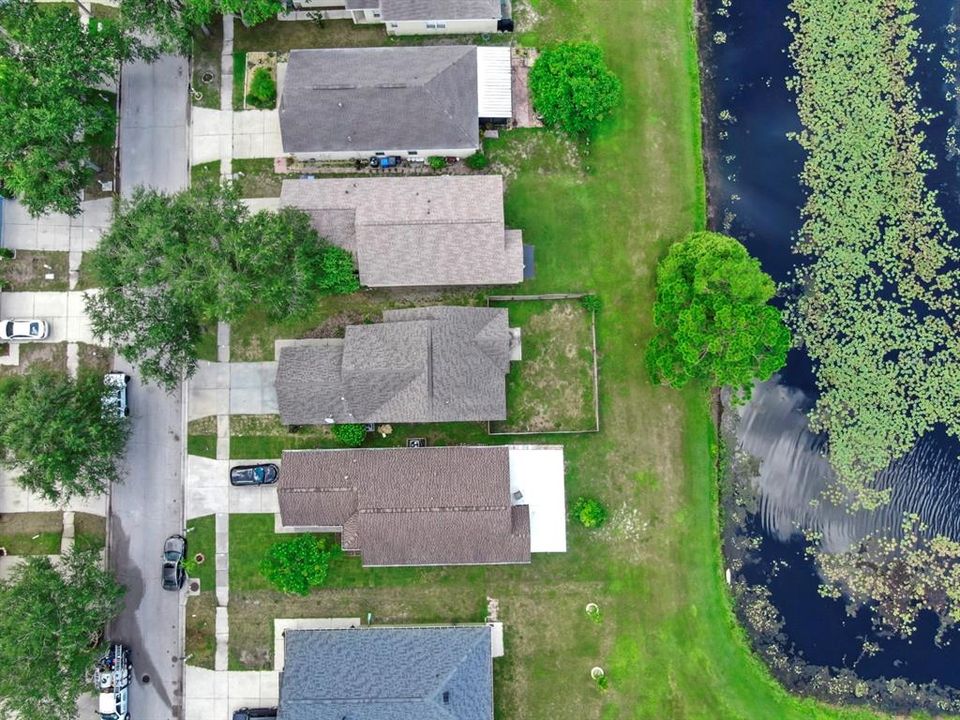 Active With Contract: $1,950 (3 beds, 2 baths, 1195 Square Feet)