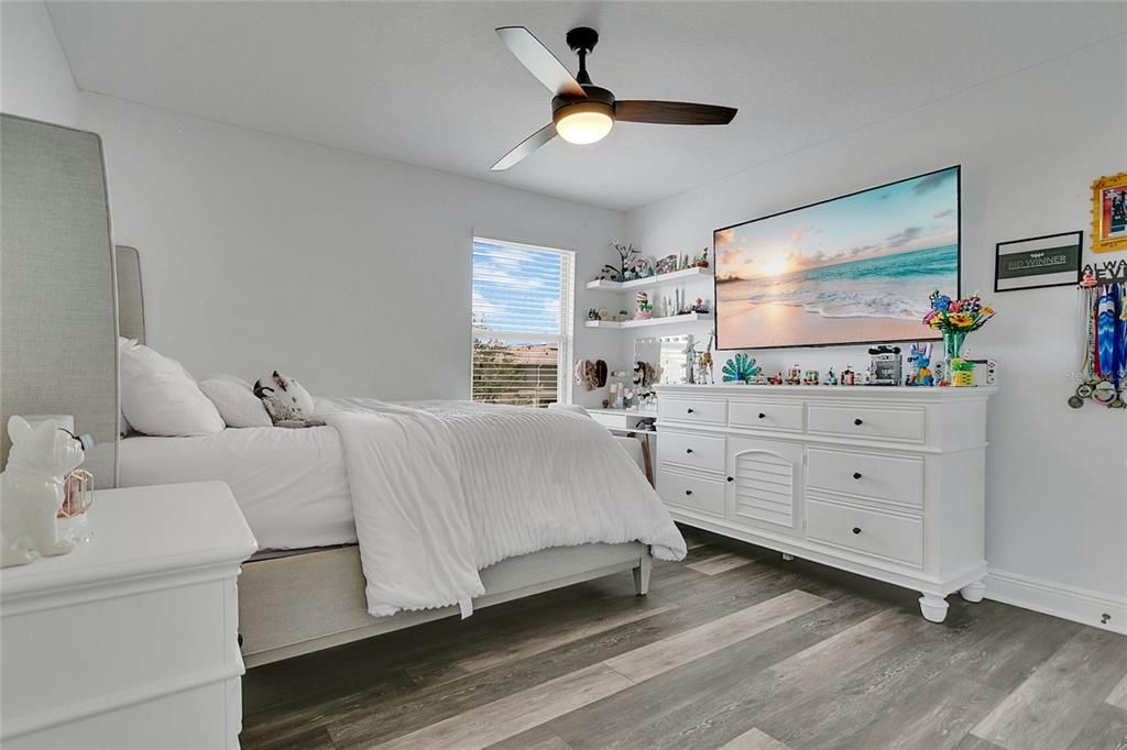 For Sale: $1,149,900 (4 beds, 3 baths, 2921 Square Feet)