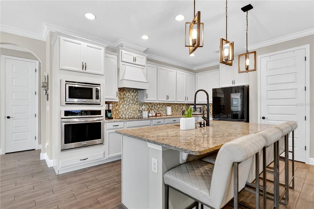 For Sale: $1,149,900 (4 beds, 3 baths, 2921 Square Feet)