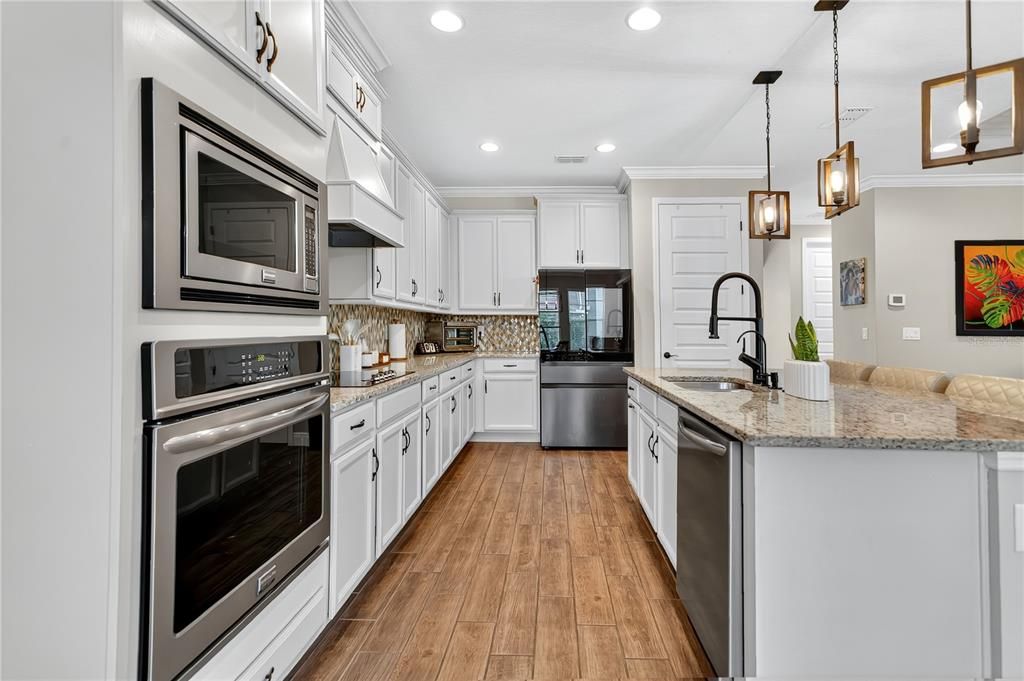 For Sale: $1,149,900 (4 beds, 3 baths, 2921 Square Feet)