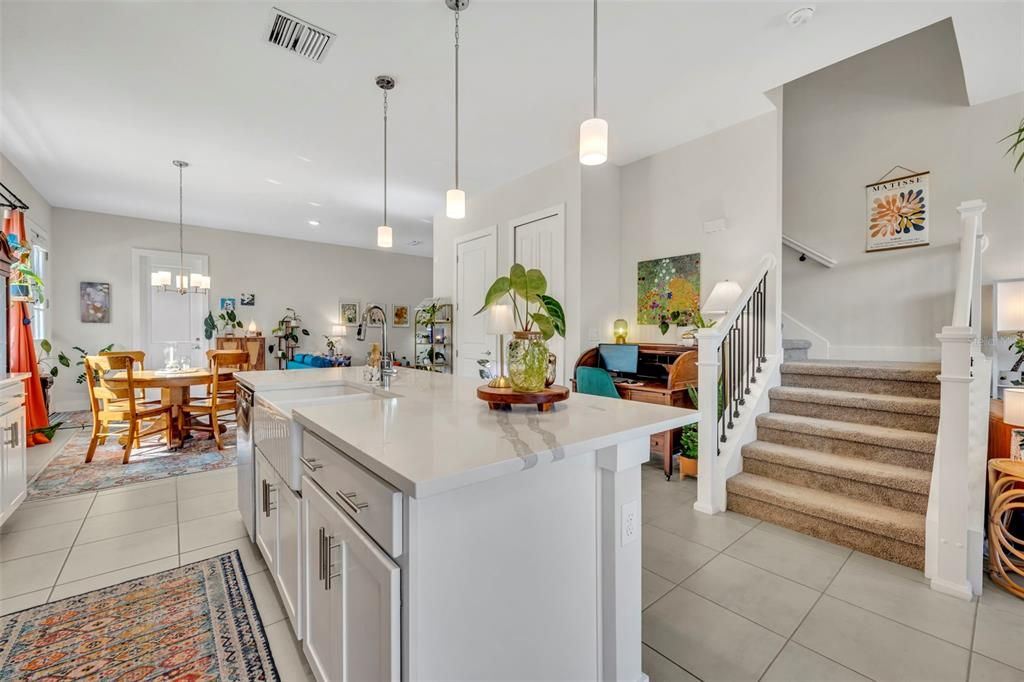 待售: $475,000 (3 贝兹, 2 浴室, 1962 平方英尺)