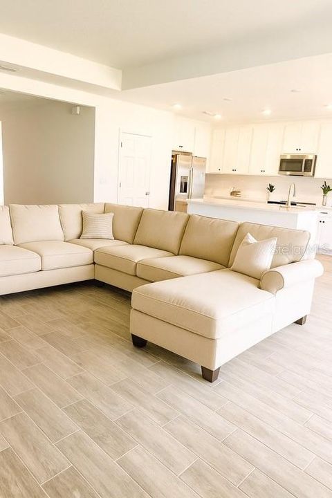 En Venta: $354,990 (3 camas, 2 baños, 1480 Pies cuadrados)