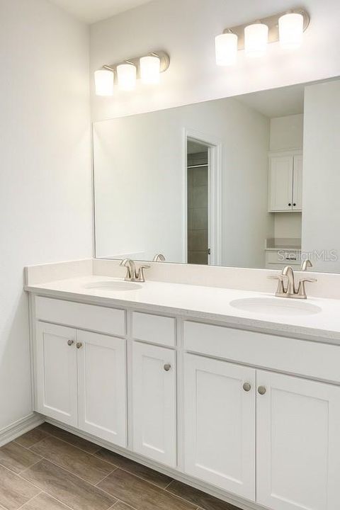 En Venta: $354,990 (3 camas, 2 baños, 1480 Pies cuadrados)