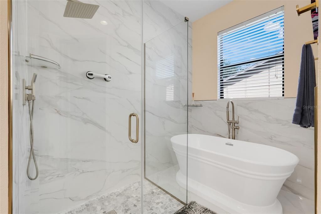 Active With Contract: $365,000 (4 beds, 2 baths, 1698 Square Feet)