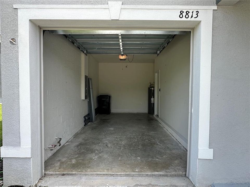 Active With Contract: $2,350 (3 beds, 2 baths, 1819 Square Feet)