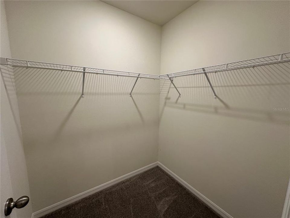 Active With Contract: $2,350 (3 beds, 2 baths, 1819 Square Feet)