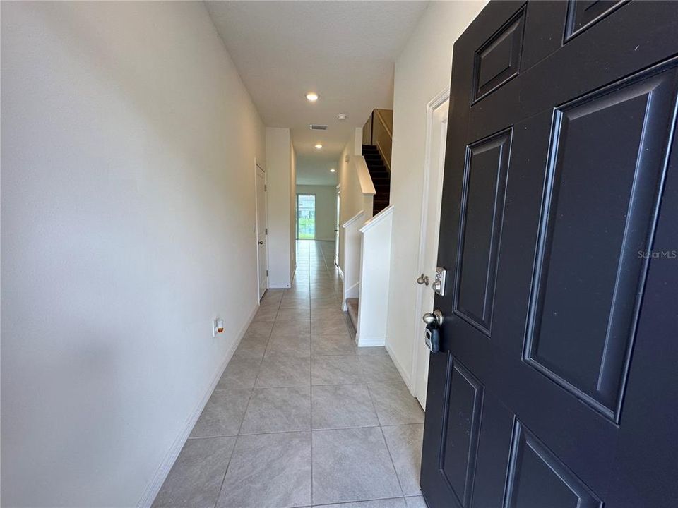 Active With Contract: $2,350 (3 beds, 2 baths, 1819 Square Feet)