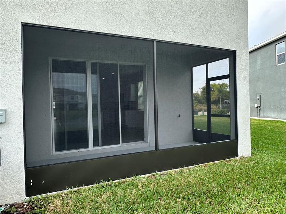 Active With Contract: $2,350 (3 beds, 2 baths, 1819 Square Feet)