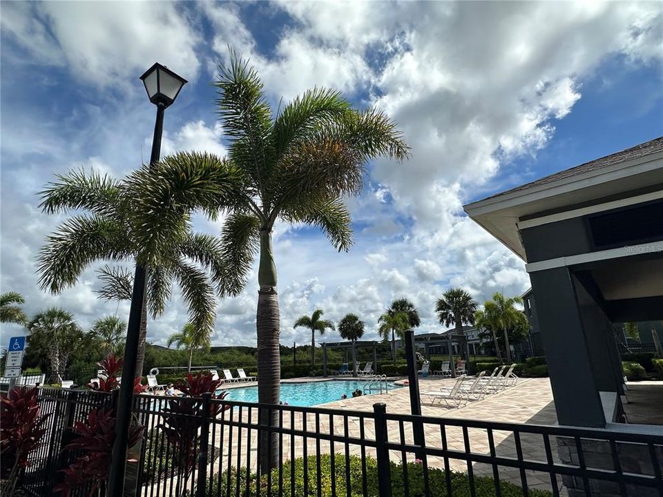 Active With Contract: $2,350 (3 beds, 2 baths, 1819 Square Feet)