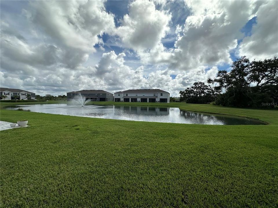 Active With Contract: $2,350 (3 beds, 2 baths, 1819 Square Feet)