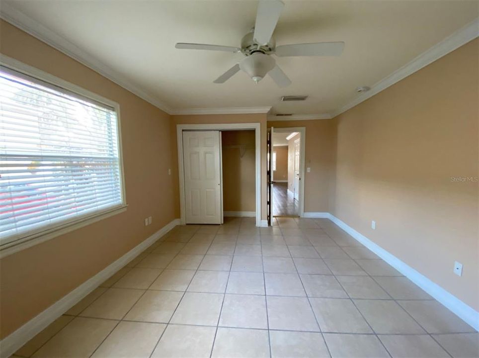 Active With Contract: $1,850 (2 beds, 2 baths, 1192 Square Feet)