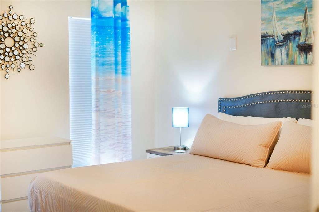 合同活跃: $1,495,000 (8 贝兹, 0 浴室, 2824 平方英尺)