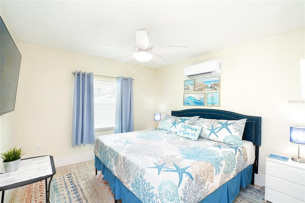 合同活跃: $1,495,000 (8 贝兹, 0 浴室, 2824 平方英尺)