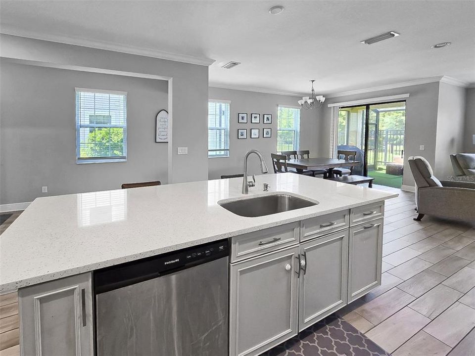 Active With Contract: $2,499 (3 beds, 2 baths, 2153 Square Feet)