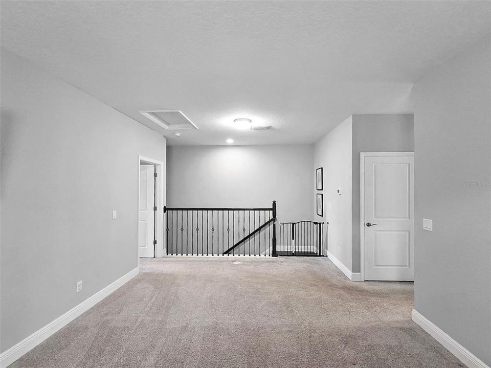 Active With Contract: $2,499 (3 beds, 2 baths, 2153 Square Feet)