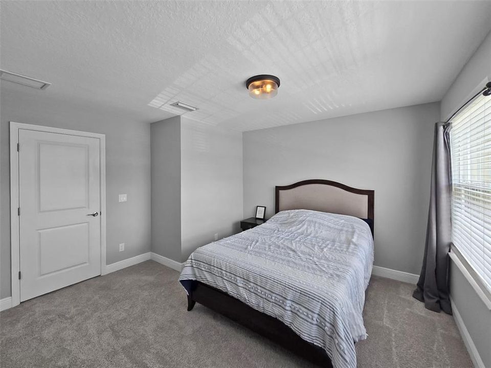 Active With Contract: $2,499 (3 beds, 2 baths, 2153 Square Feet)