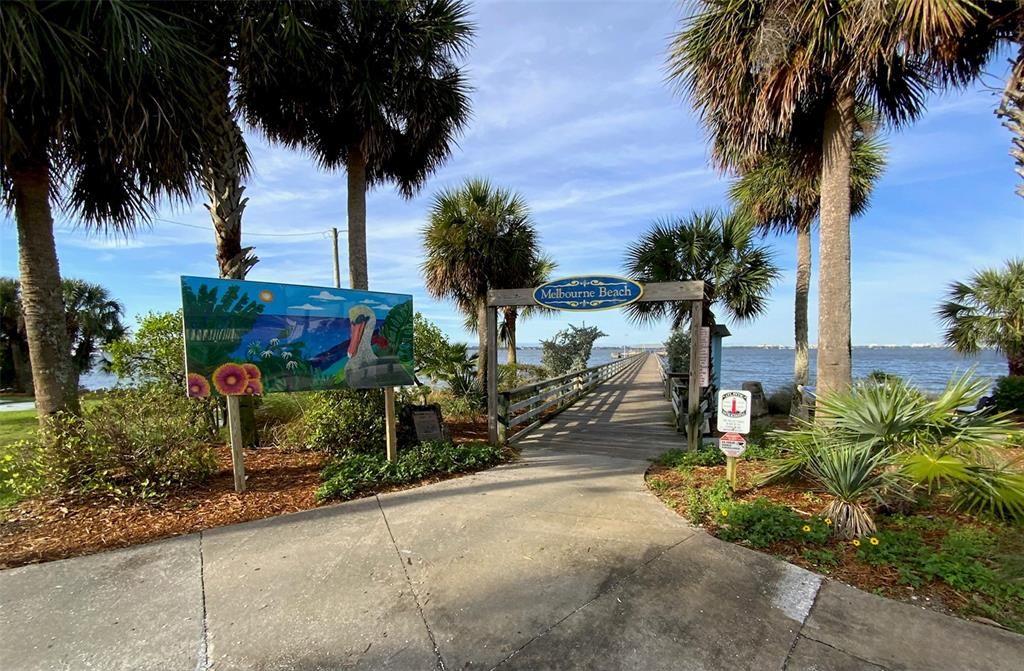 待售: $335,400 (2 贝兹, 2 浴室, 1065 平方英尺)