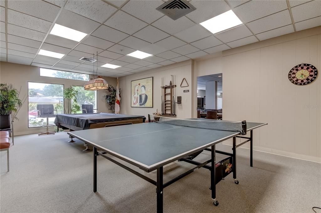 Active With Contract: $285,000 (1 beds, 1 baths, 1010 Square Feet)