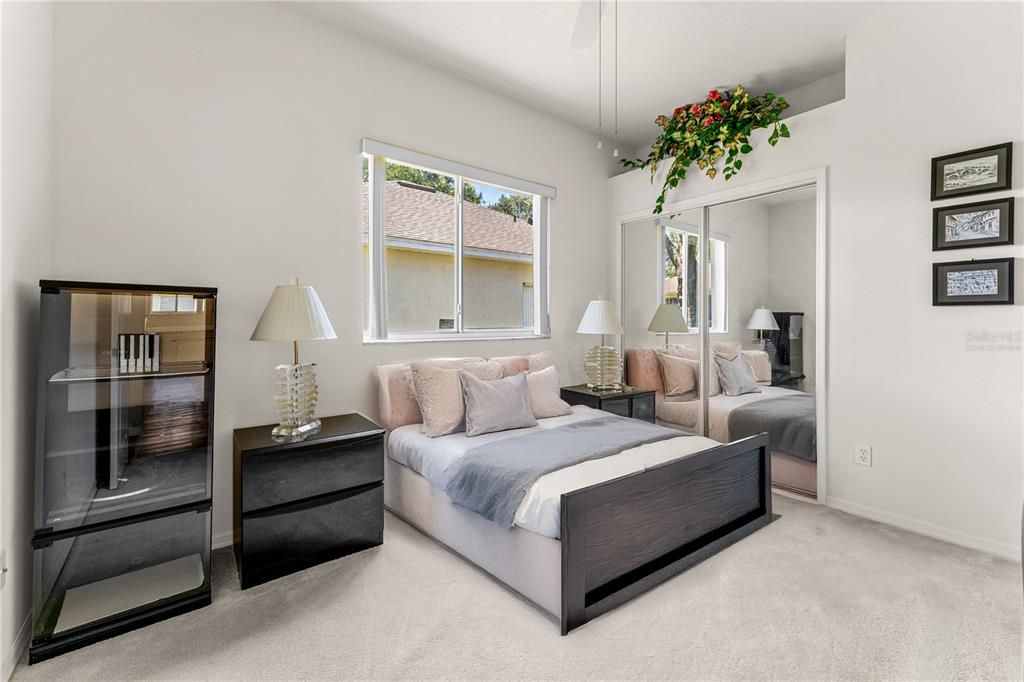 Activo con contrato: $315,000 (2 camas, 2 baños, 1677 Pies cuadrados)