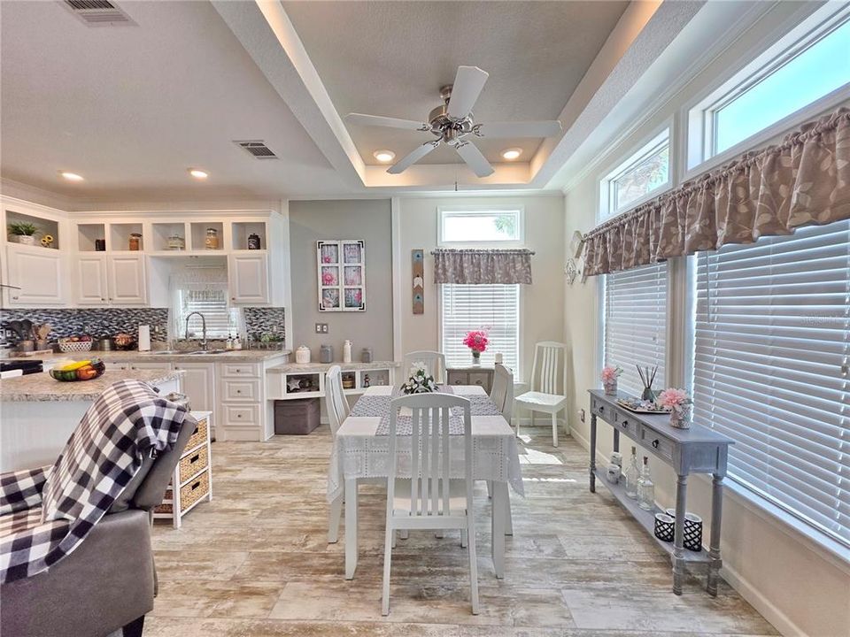 На продажу: $159,000 (1 спален, 1 ванн, 483 Квадратных фут)